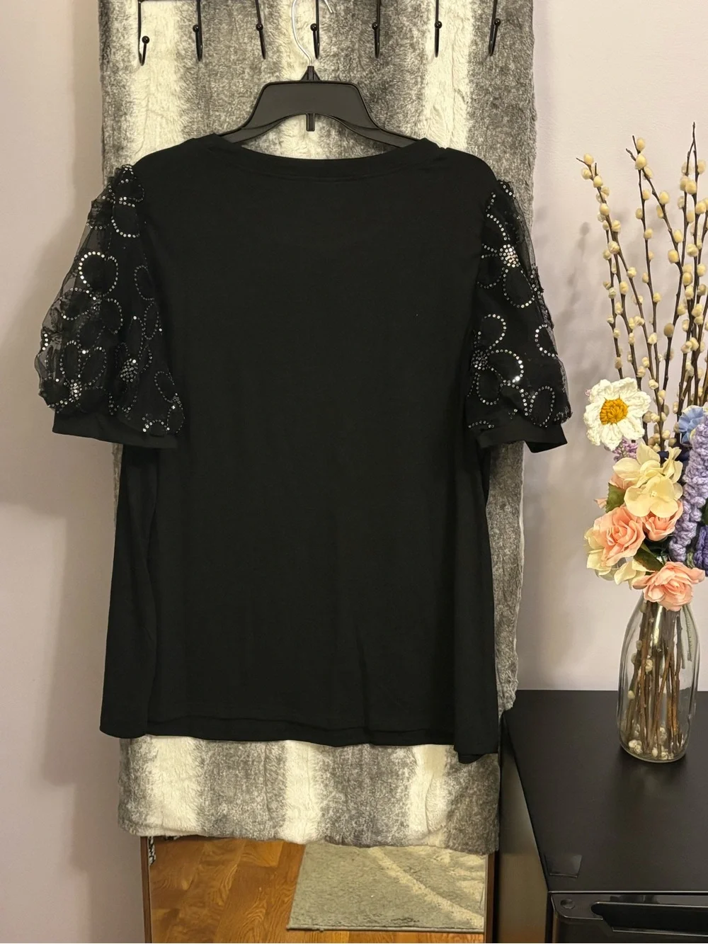 BloomChic Black Puff Sleeve Top with Sheer Embellished Sleeves size 2X (18-20)